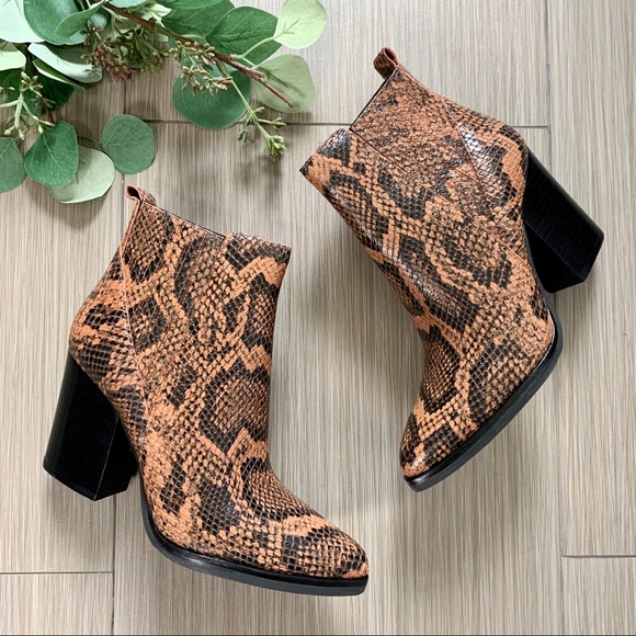 Marc Fisher Shoes - Marc Fisher LTD Alva Bootie